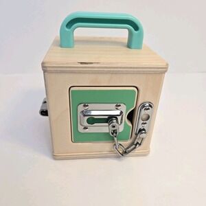 Lovevery Lock Box Toy The Realist Play Kit Montessori Learning Toy‎ Wood Puzzle